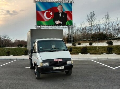 GAZ 33023-744 1998