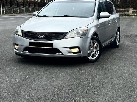 Kia  2010