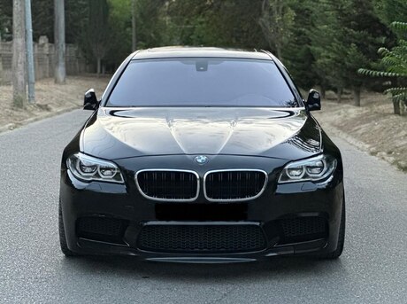 BMW 528