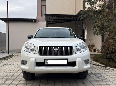 Toyota Land Cruiser Prado 2013