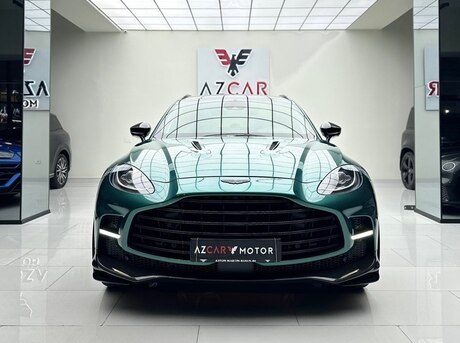 Aston Martin DBX