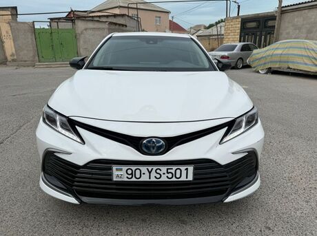 Toyota Camry 2023