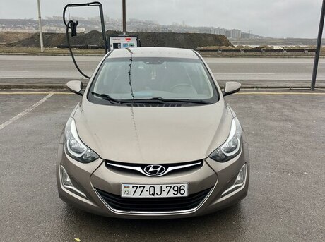 Hyundai Elantra 2015