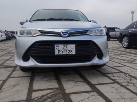 Toyota Corolla Fielder 2016