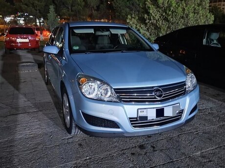Opel Astra 2009