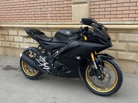 Yamaha R15 V4 2023