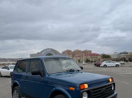 LADA (VAZ) Niva 2013