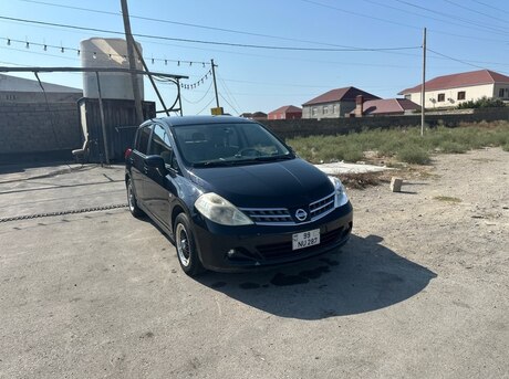 Nissan Tiida 2008