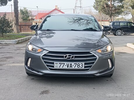 Hyundai Elantra 2018