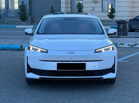 Changan Qiyuan A05 2024
