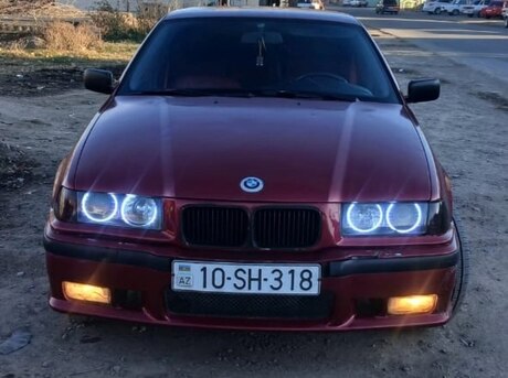 BMW 318 1992