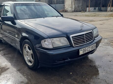 Mercedes C 220