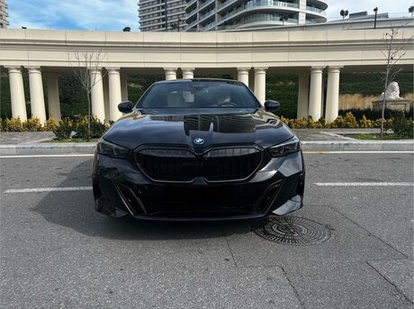 BMW 530e