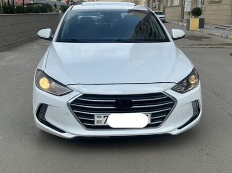 Hyundai Elantra 2017