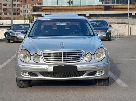 Mercedes E 270 2002