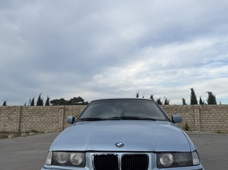 BMW 325 1992