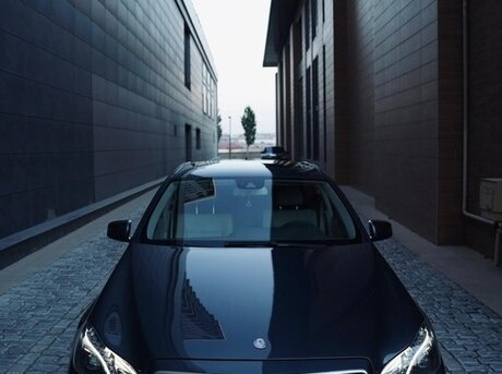 Mercedes E 250