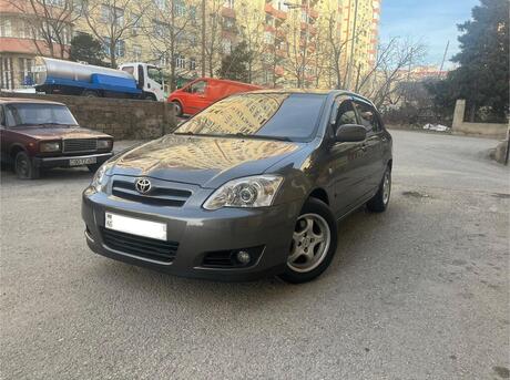 Toyota Corolla 2004
