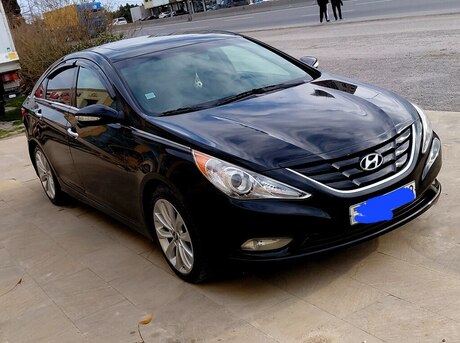 Hyundai Sonata 2012