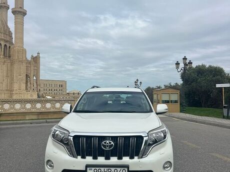 Toyota Land Cruiser Prado 2014