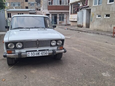 LADA (VAZ) 2106 2000
