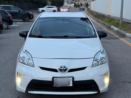 Toyota Prius 2012
