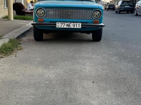 LADA (VAZ) 21011 1984