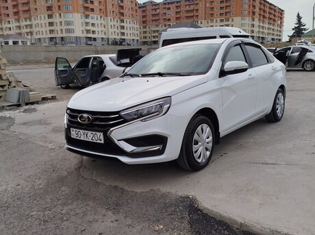 LADA (VAZ) Vesta