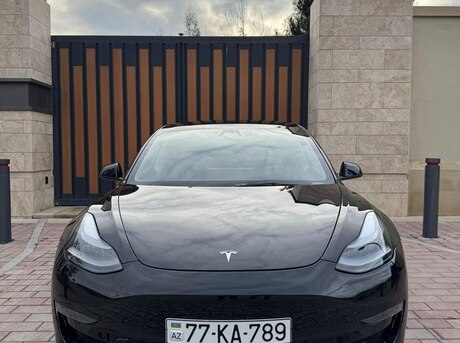 Tesla Model 3 2023