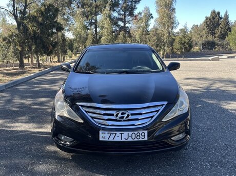 Hyundai Sonata 2011