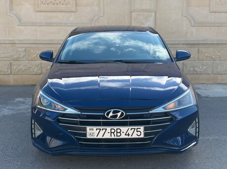 Hyundai Elantra 2018