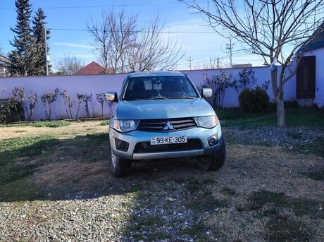 Mitsubishi L200