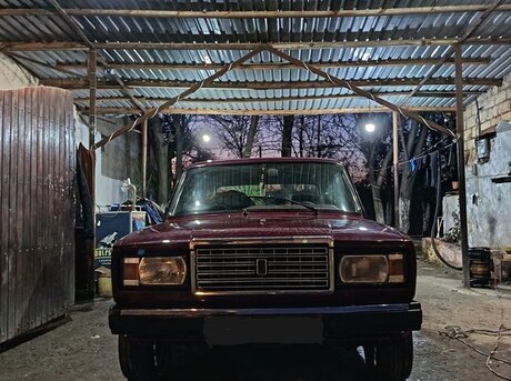 LADA (VAZ) 2107 2004