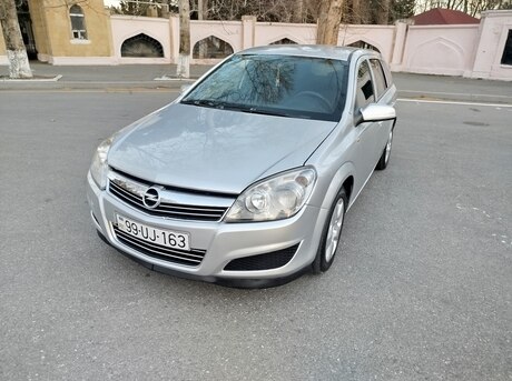 Opel Astra 2009