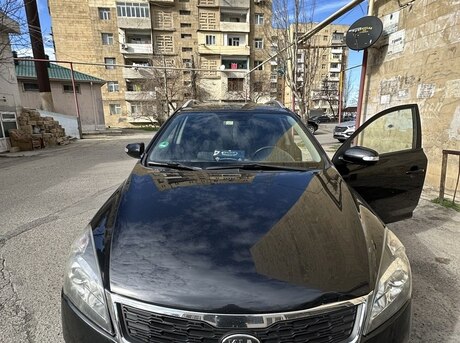 Kia Ceed 2011