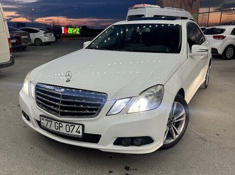 Mercedes E 220 2010