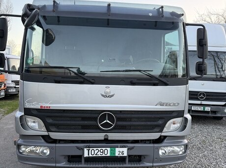 Mercedes Atego 818