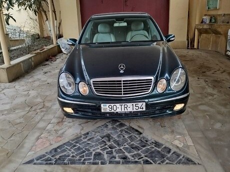 Mercedes E 220 2005