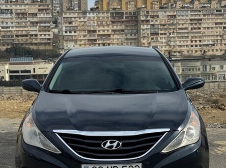 Hyundai Sonata 2011