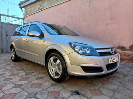 Opel Astra 2005