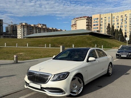 Mercedes S 400