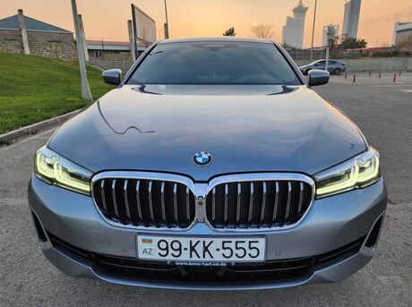 BMW 530e