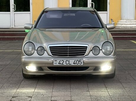Mercedes E 220 1999