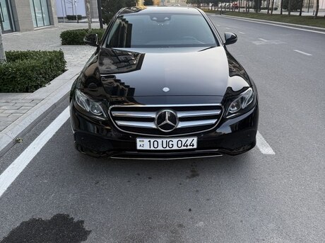 Mercedes E 220 d 2016