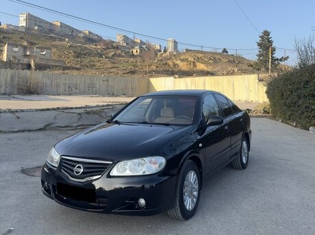 Nissan Sunny 2009