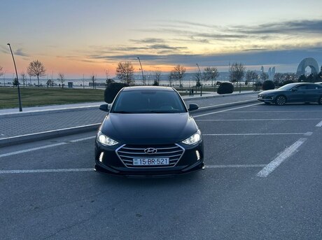 Hyundai Elantra 2017