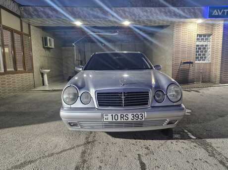 Mercedes E 240 1999