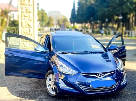 Hyundai Elantra 2015