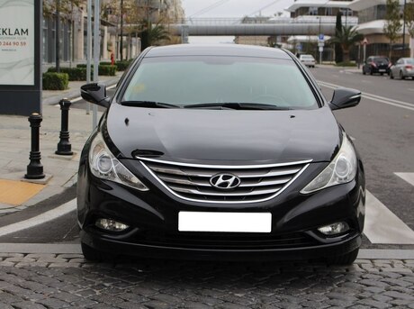 Hyundai Sonata 2011