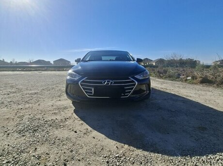 Hyundai Elantra 2017